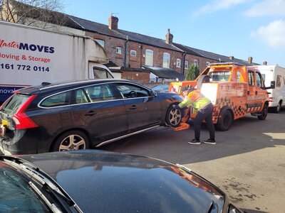 Estate car recovery unloading