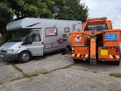 Camper van Motorhome brokendown